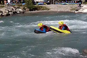 rafting laclusaz